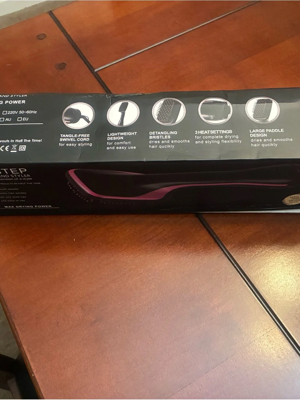 One-Step Hair Dryer and Styler Brush - Black and Gold
